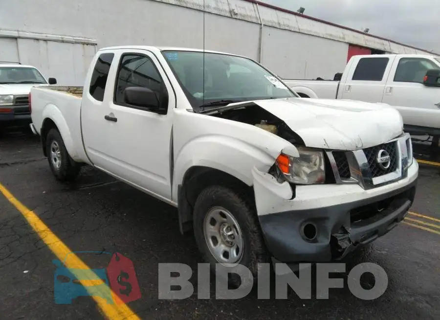 1N6BD0CT4GN774832 Photo# 1