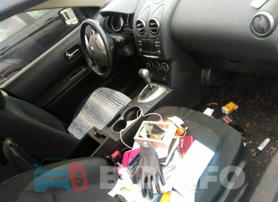 JN8AS5MT8EW617073 Photo# 5