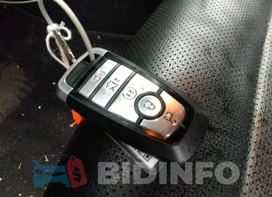 1FATP8UH4M5105744 Photo# 11