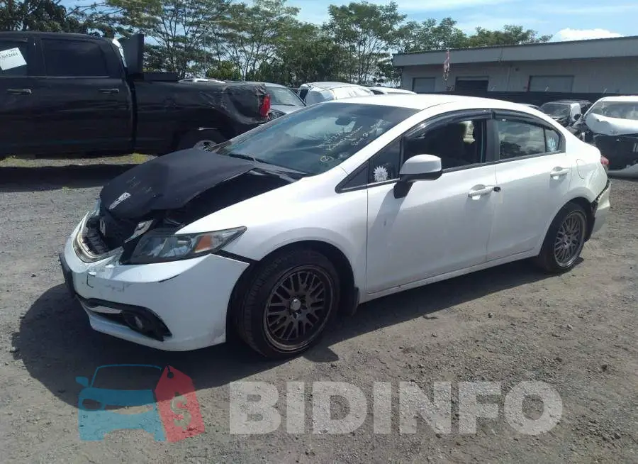 19XFB2F5XDE088992 Photo# 2