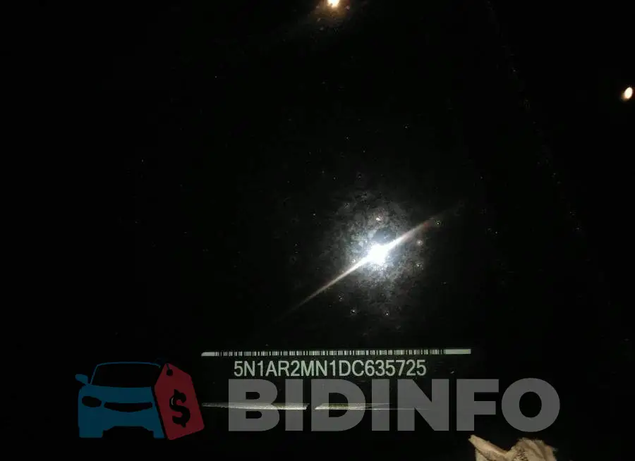 001AR2MN1DC635725 Photo# 9