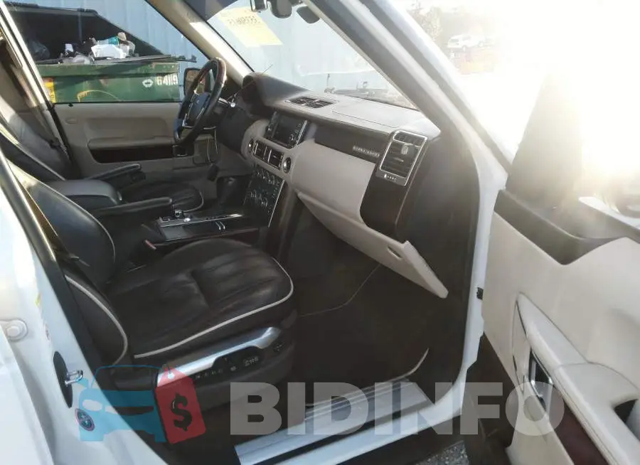 SALMF1D4XCA385044 Photo# 5