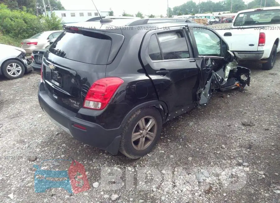 3GNCJRSB9FL212699 Photo# 4