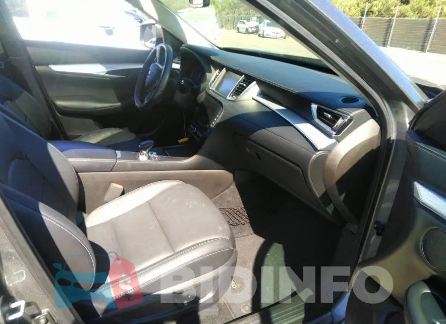 3PCAJ5M15KF136176 Photo# 5
