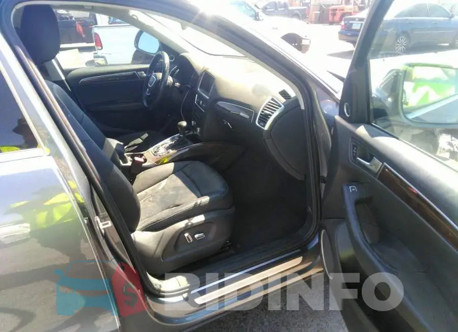 WA1L2AFP4GA053042 Photo# 5