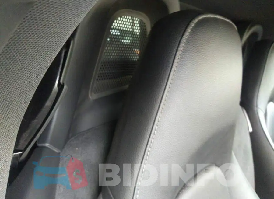 WP0CA2A81KS211192 Photo# 8