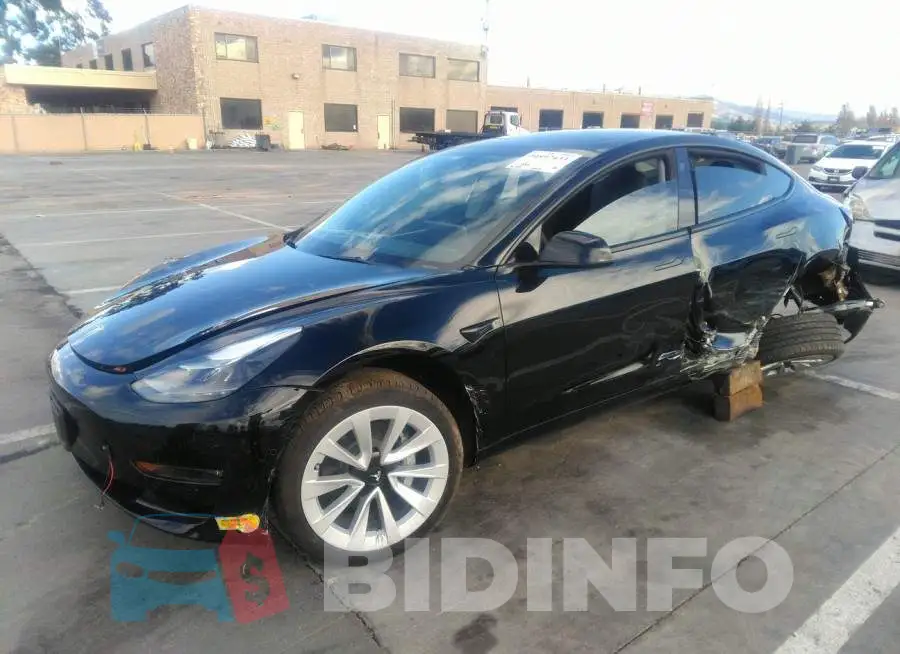 5YJ3E1EB4NF126840 Photo# 2