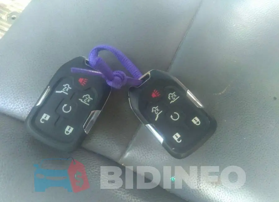 1GNSCHKC2GR472882 Photo# 11