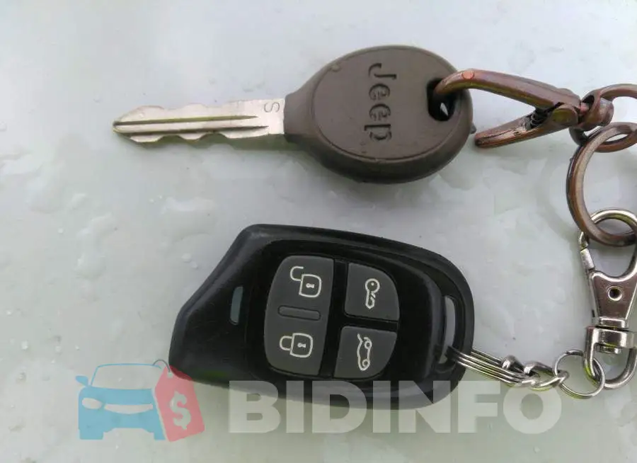 1C4NJRBB2ED816830 Photo# 11