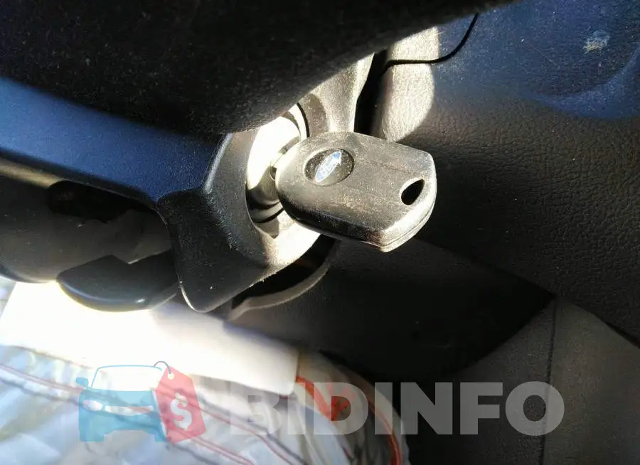 1FADP3K27FL272832 Photo# 11