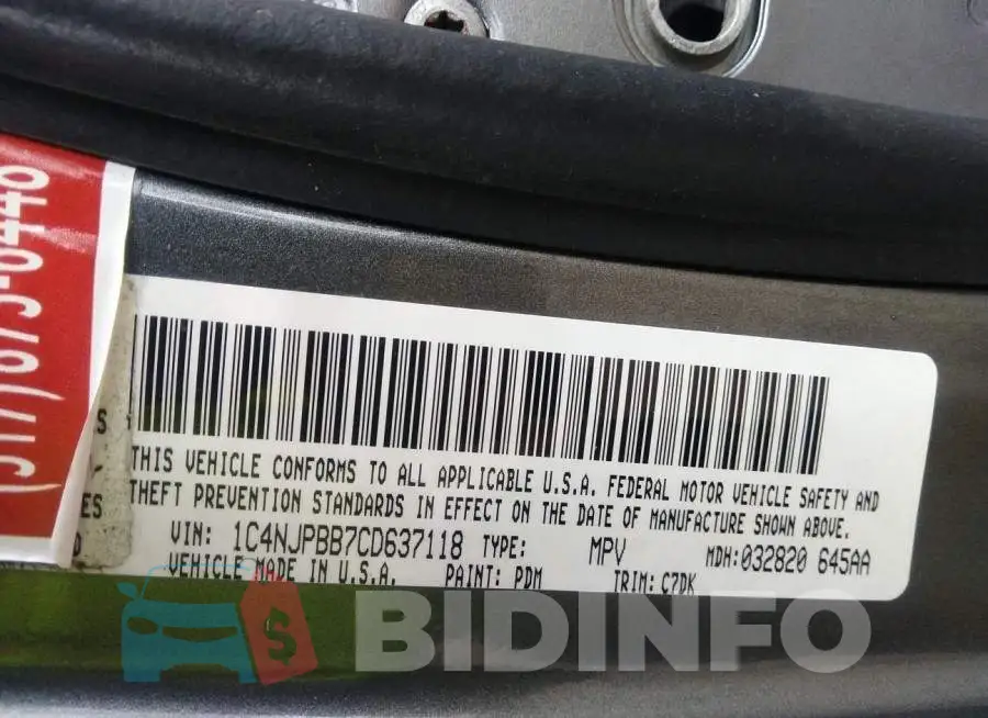 1C4NJPBB7CD637118 Photo# 9