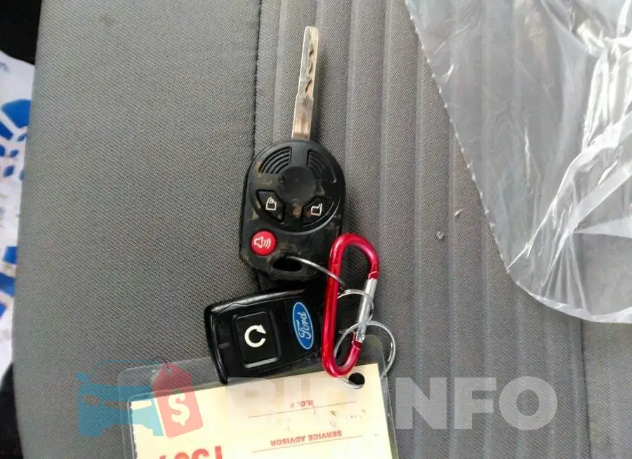 1FMCU9GD2JUD51724 Photo# 11