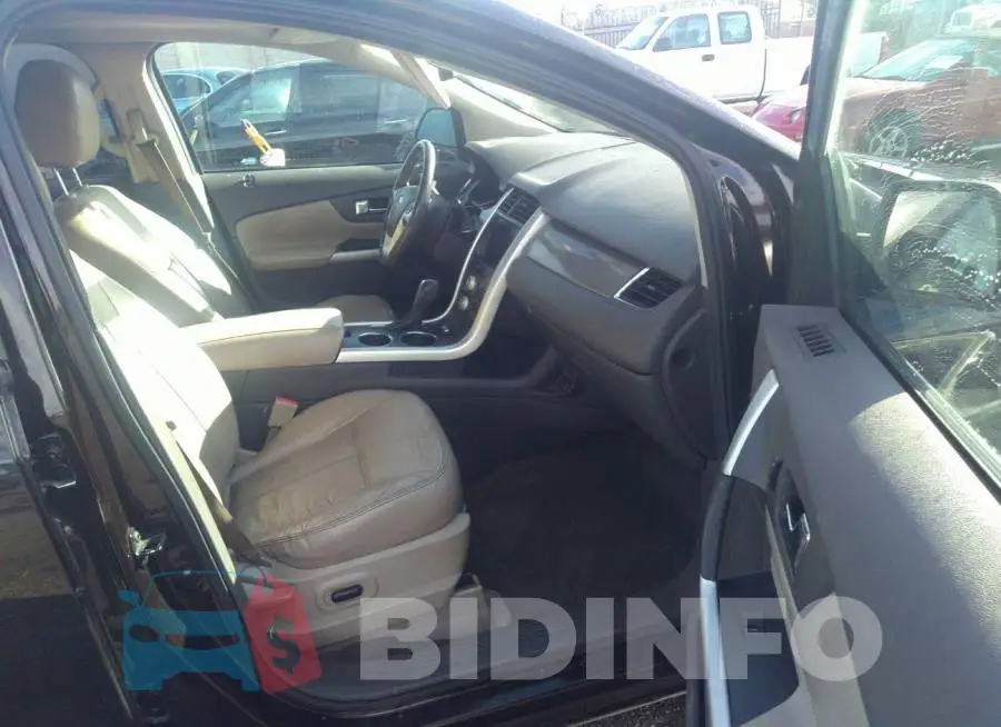 2FMDK3JC4DBB45256 Photo# 5