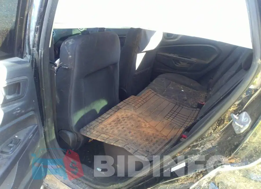3FADP4EJ3CM120808 Photo# 8