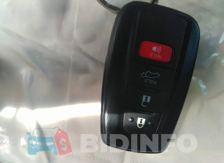 2T3C1RFV7MW161612 Photo# 11