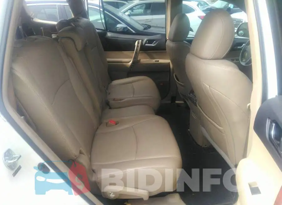 5TDYK3EH2DS108880 Photo# 8