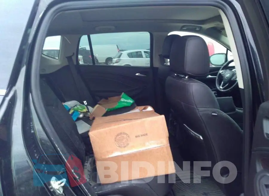 LRBFXCSA3KD105817 Photo# 8
