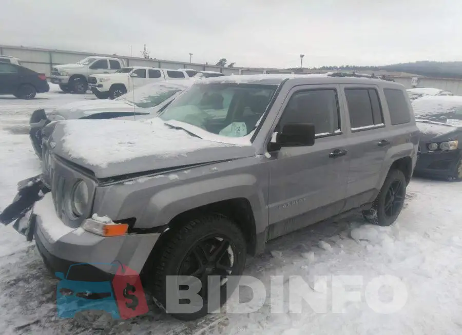 1C4NJRBB8GD618482 Photo# 2