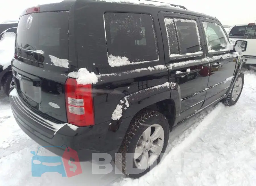 1C4NJRFB7ED575762 Photo# 4