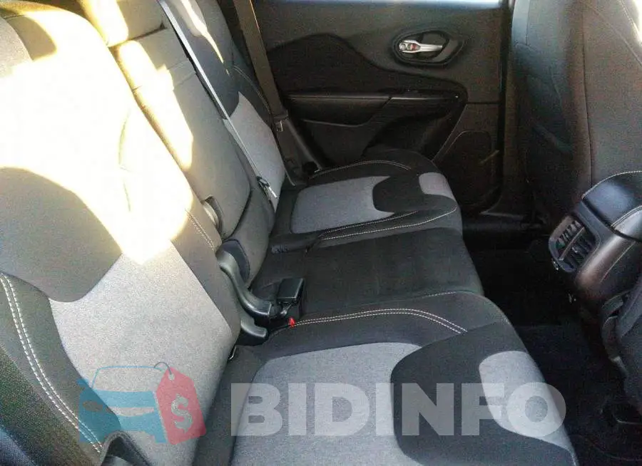 1C4PJMCB2EW258279 Photo# 8
