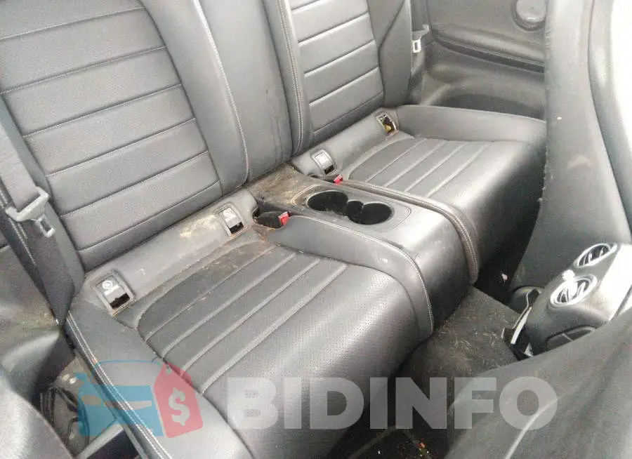 WDDWJ4JB5HF511913 Photo# 8