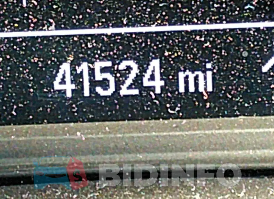 3G1BC6SM1KS613591 Photo# 7