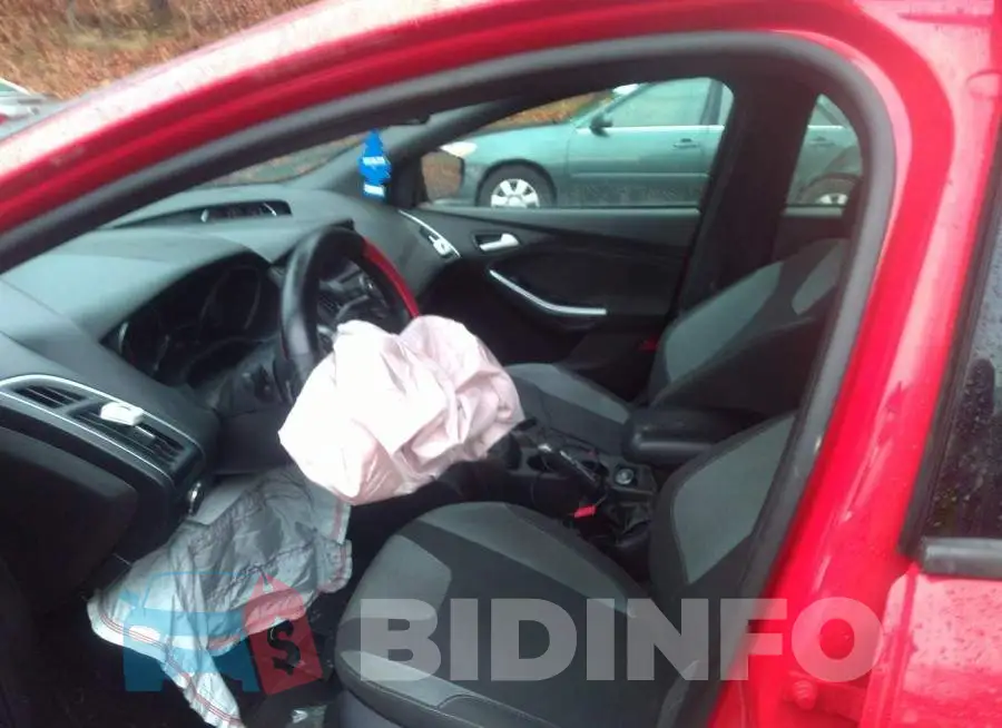 1FADP3L92EL189593 Photo# 5