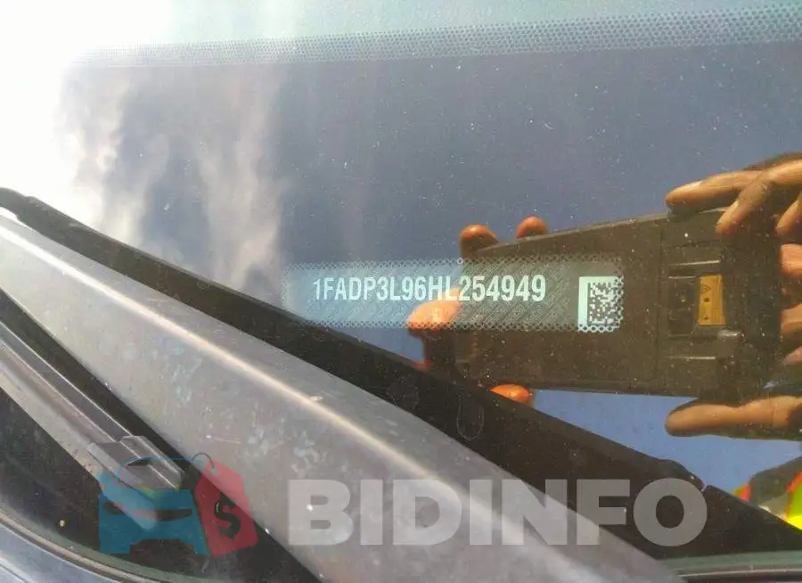 1FADP3L96HL254949 Photo# 9