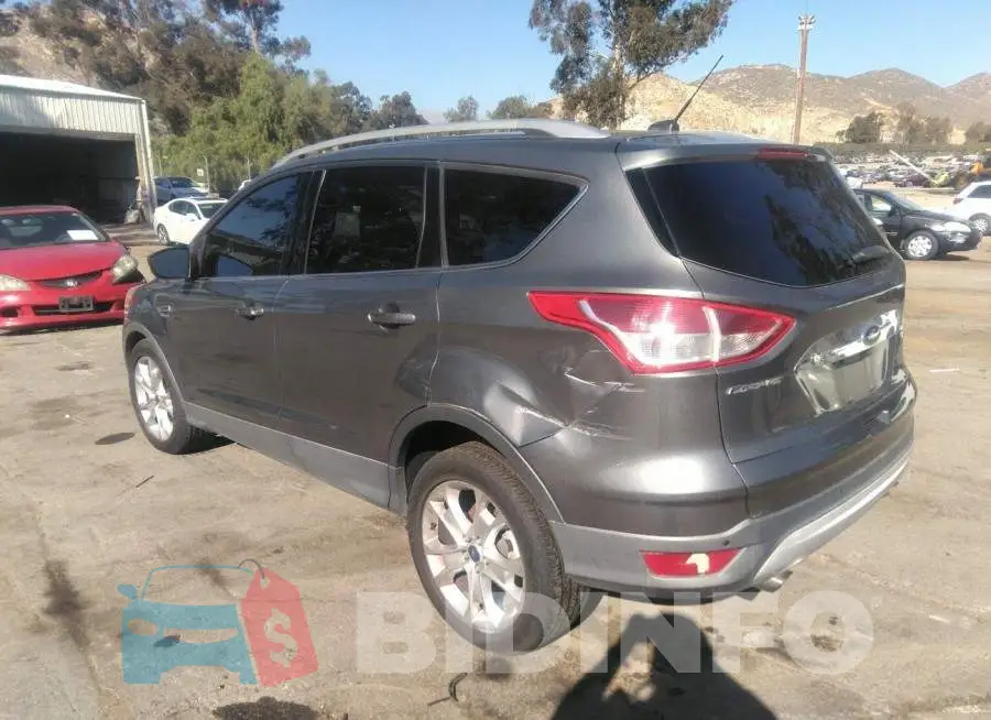 1FMCU0J9XEUC45558 Photo# 3