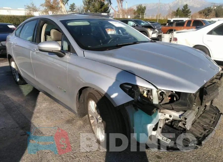 3FA6P0UUXER269266 Photo# 1
