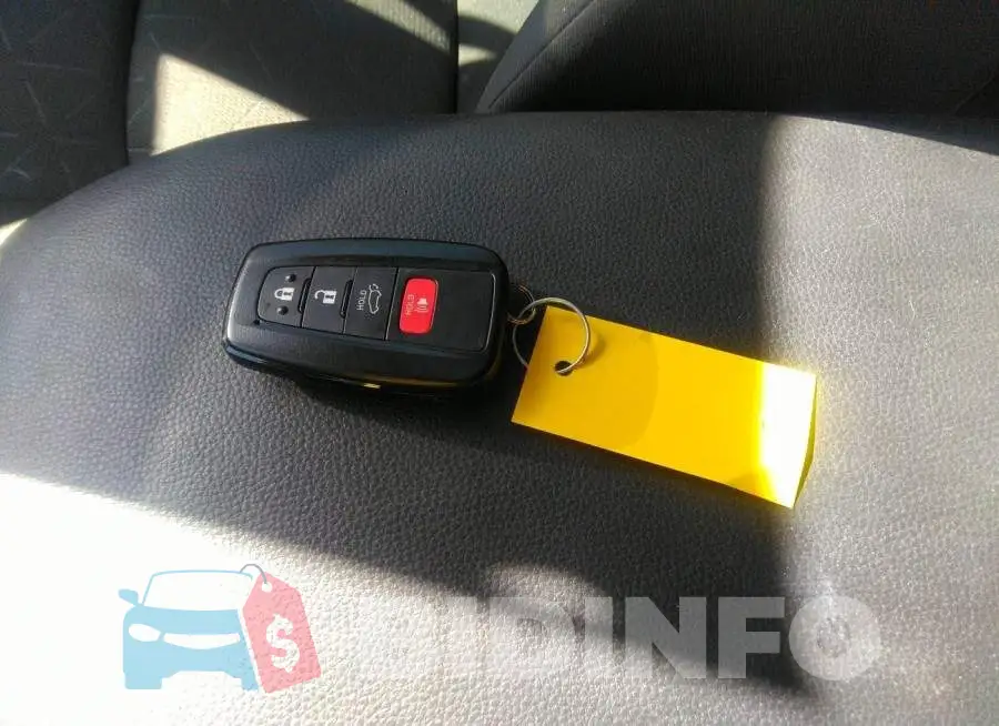 2T3P1RFV8NC286705 Photo# 11