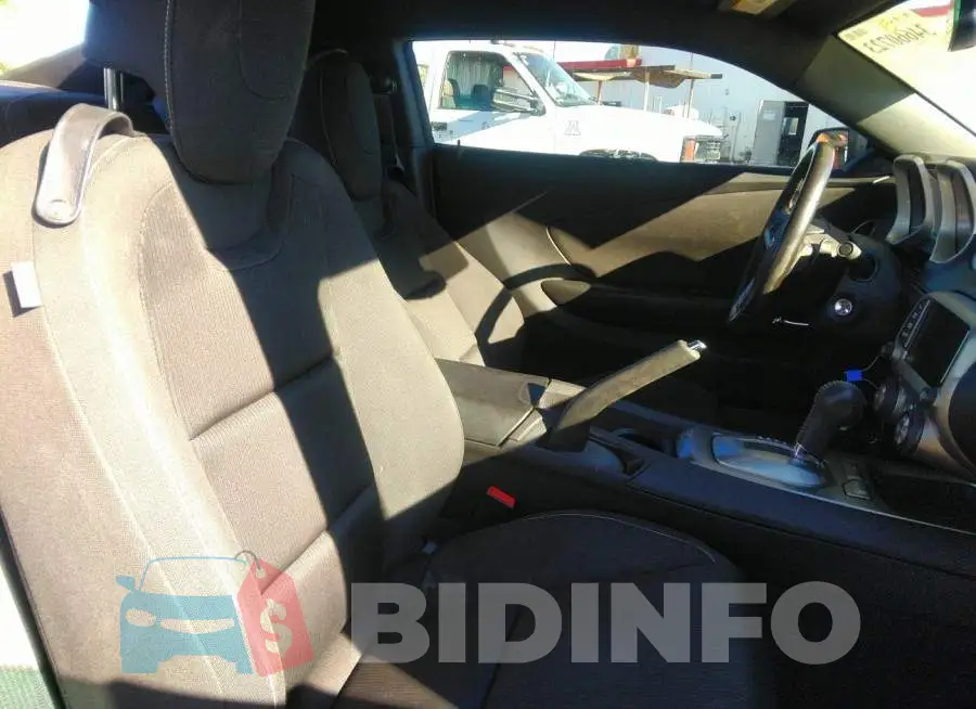 2G1FD1E32F9278042 Photo# 5