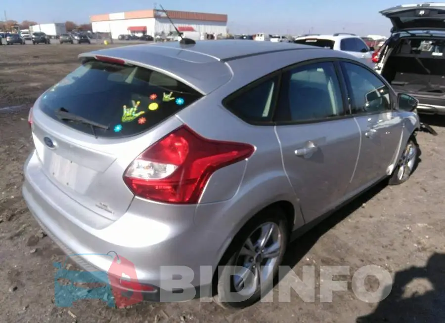 1FADP3K28DL339029 Photo# 4