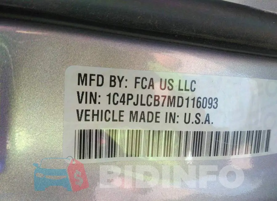 1C4PJLCB7MD116093 Photo# 9