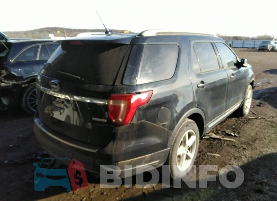 1FM5K7DHXJGB17467 Photo# 4