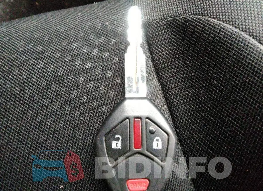 4A4AR3AU3FE043233 Photo# 11