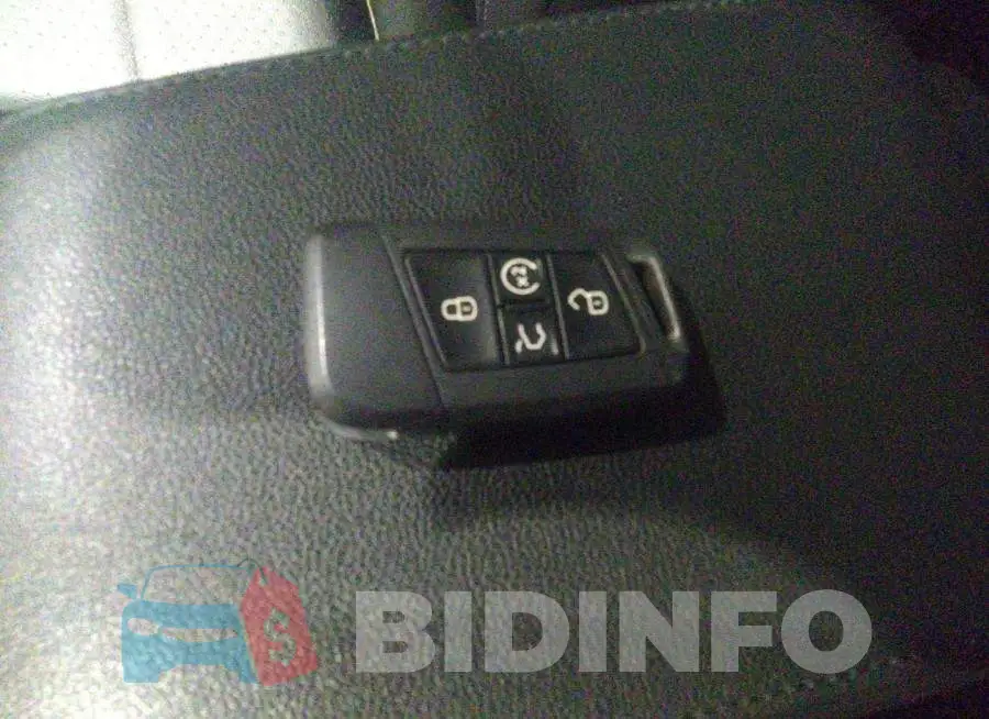 3VV2B7AX2JM209523 Photo# 11