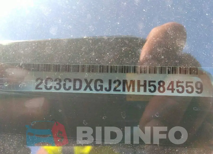 2C3CDXGJ2MH584559 Photo# 9