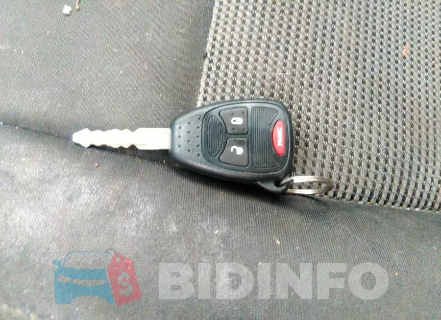 1C4NJRBB6ED626321 Photo# 11