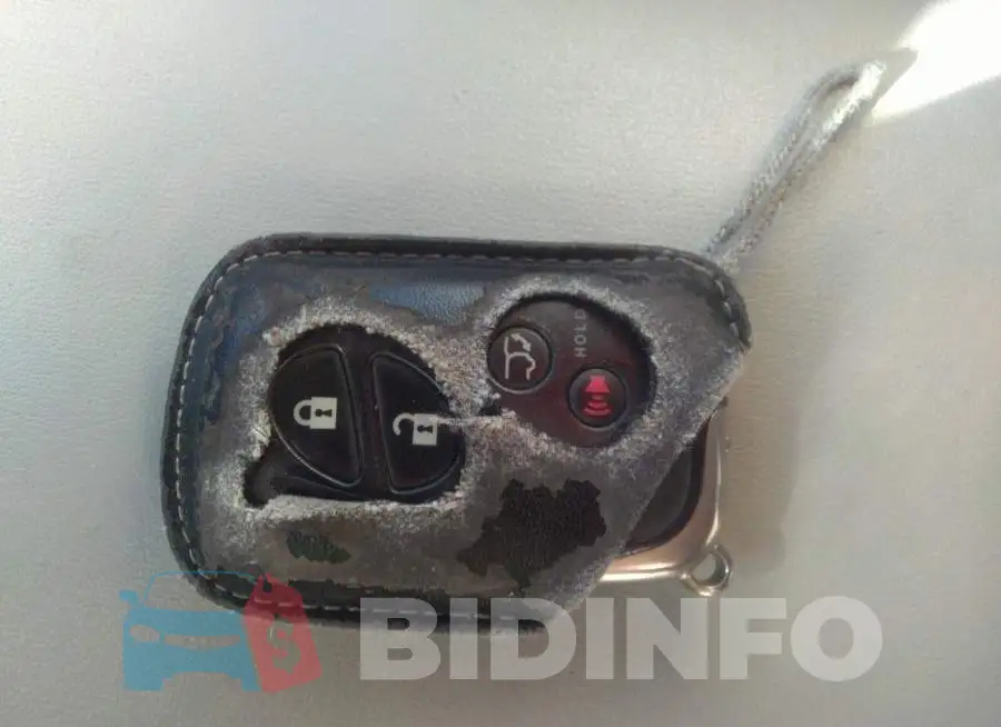 2T2BK1BA9DC192900 Photo# 11