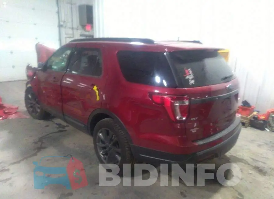 1FM5K8D89JGB88956 Photo# 3