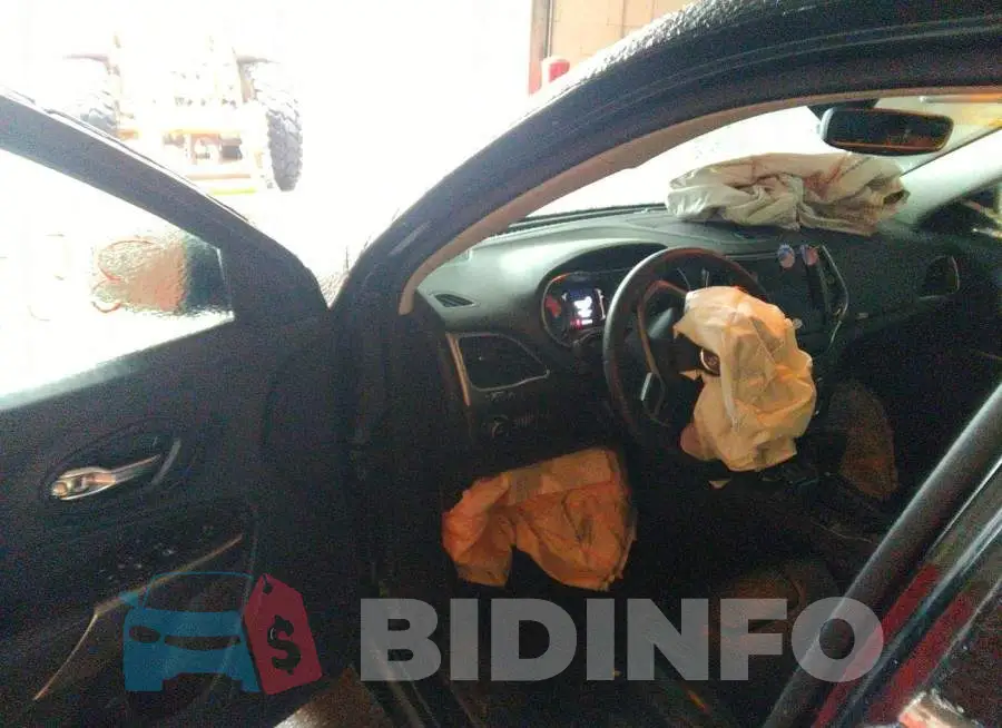 1C4PJMLN7KD189607 Photo# 5