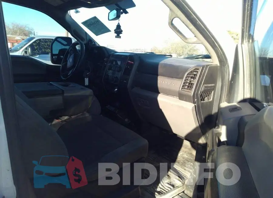 1FT7W2B60HEF00264 Photo# 5