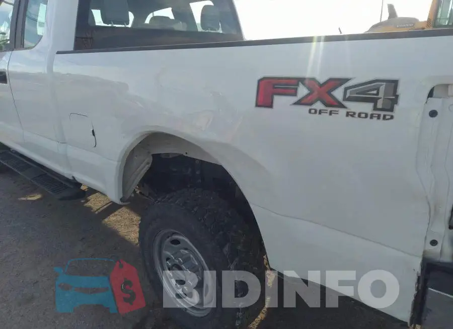 1FT7X2BT3KEC61366 Photo# 6