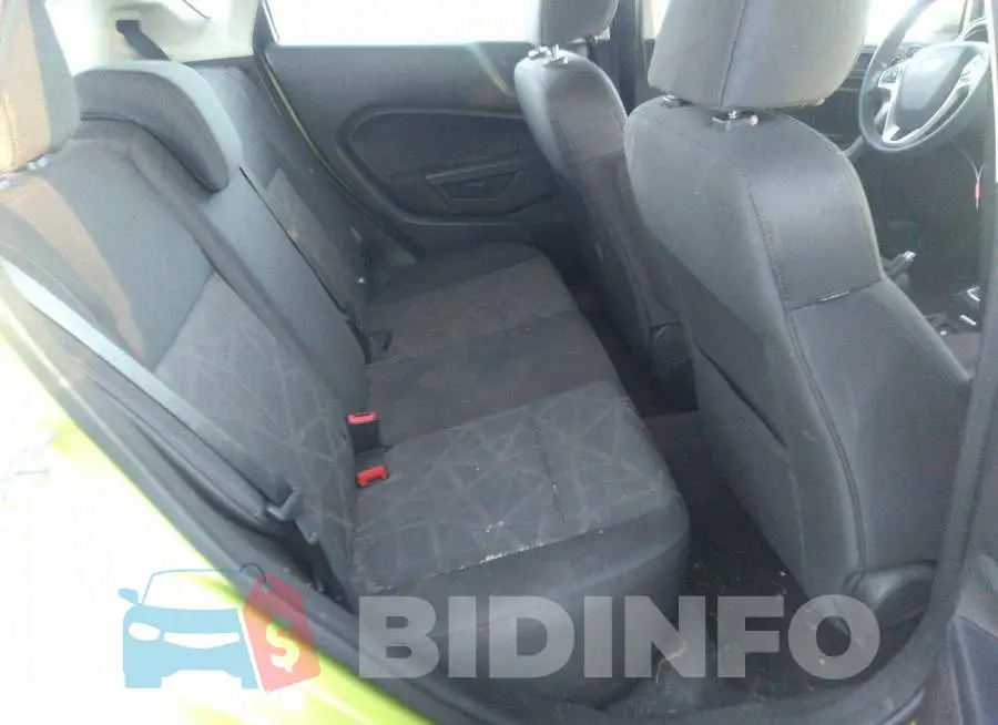 3FADP4EJ2DM122809 Photo# 8