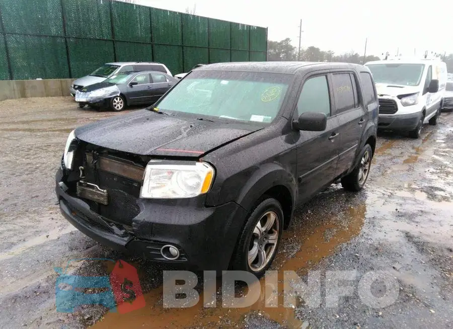 5FNYF4H34FB015151 Photo# 2