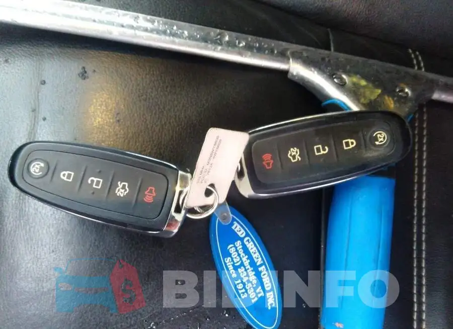 1FMCU9J98HUB25251 Photo# 11