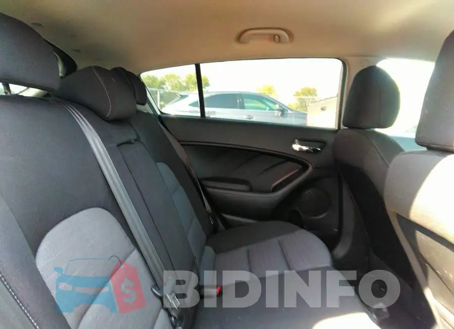 KNAFK5A80G5537869 Photo# 8