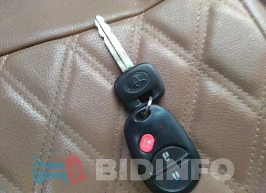 5TDBK3EH6DS218143 Photo# 11