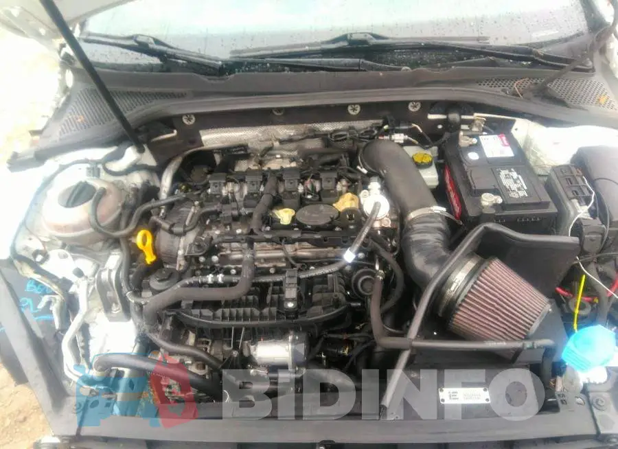 3VW4T7AU9GM002000 Photo# 10